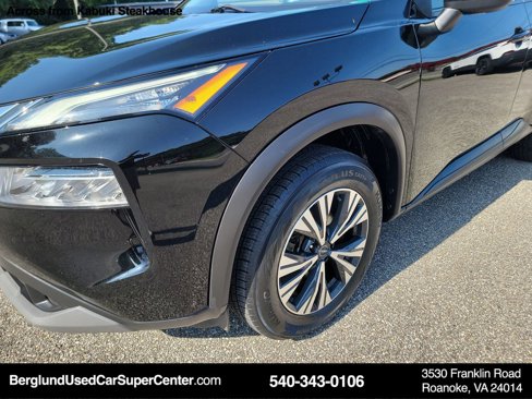 Used 2023 Nissan Rogue SV image 8