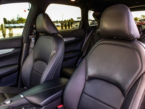 Used 2021 INFINITI QX50 Luxe w/ Appearance Package image 31