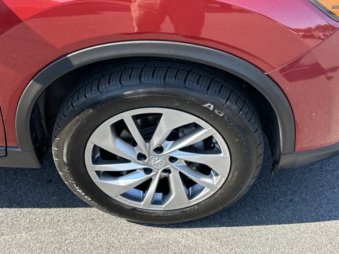 Used 2014 Nissan Rogue SL image 12