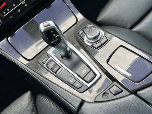 Used 2012 BMW 535i xDrive Sedan image 25