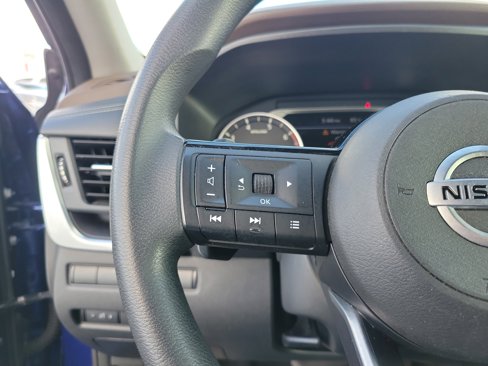 Certified 2021 Nissan Rogue S image 22