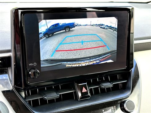 Used 2023 Toyota Corolla LE image 20