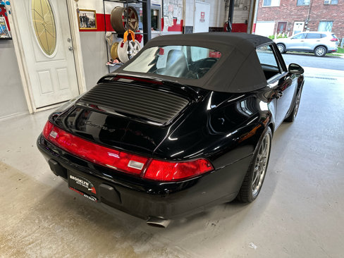 Used 1996 Porsche 911 Carrera 4 image 6