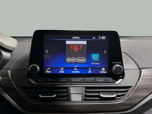 Used 2025 Nissan Altima 2.5 SV image 6