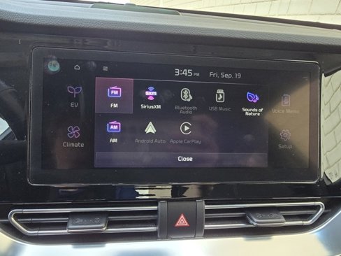 Used 2022 Kia Niro EX image 56
