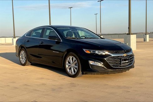 Used 2024 Chevrolet Malibu LT image 3