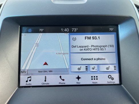 Used 2016 Ford Edge Titanium w/ Technology Package image 17