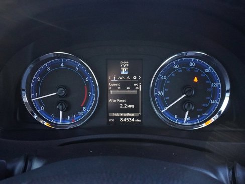 Used 2018 Toyota Corolla L image 36