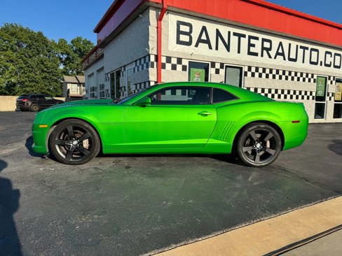 Used 2011 Chevrolet Camaro SS w/ RS Package image 2