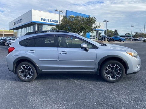 Used 2015 Subaru Crosstrek 2.0i Premium image 3