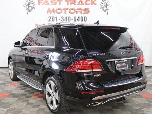 Used 2017 Mercedes-Benz GLE 350 4MATIC image 4