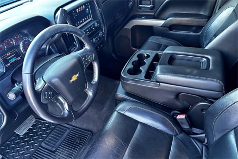 Used 2018 Chevrolet Silverado 1500 LT w/ Texas Edition image 7