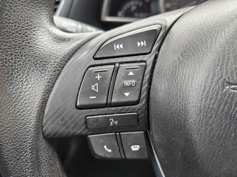 Used 2016 MAZDA MAZDA3 i Sport w/ Preferred Equipment Package image 20