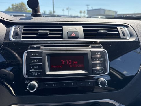 Used 2017 Kia Rio LX w/ Power Package image 8