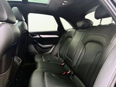 Used 2016 Audi Q3 2.0T Premium Plus w/ Technology Package image 16