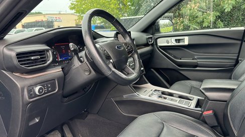 Used 2020 Ford Explorer Limited image 11