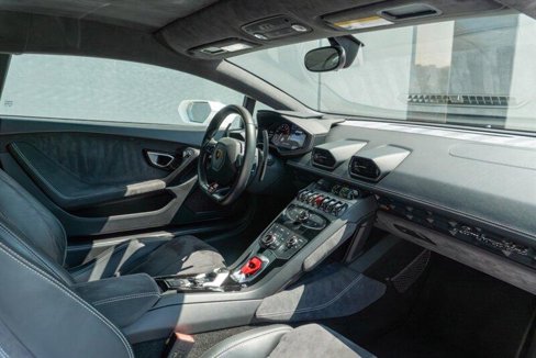 Used 2016 Lamborghini Huracan LP 610-4 image 44