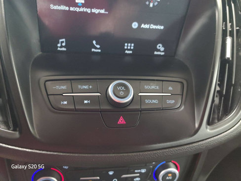 Used 2018 Ford Escape SE w/ SE Sport Appearance Package image 27