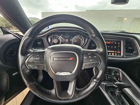 Used 2016 Dodge Challenger SXT w/ Sound Group image 11