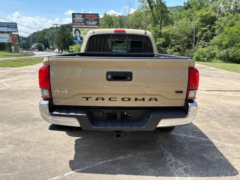 Used 2019 Toyota Tacoma SR5 image 6