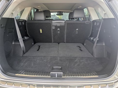 Used 2017 Kia Sorento SX image 30