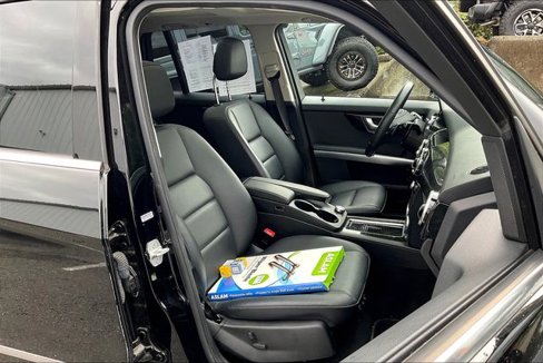 Used 2015 Mercedes-Benz GLK 250 BlueTEC 4MATIC image 7