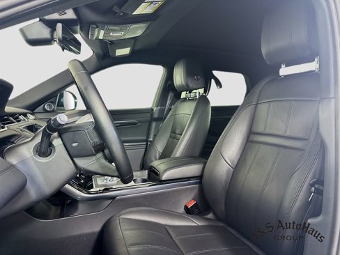 Used 2020 Land Rover Range Rover Evoque SE image 11