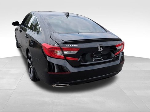 Used 2021 Honda Accord Sport image 6