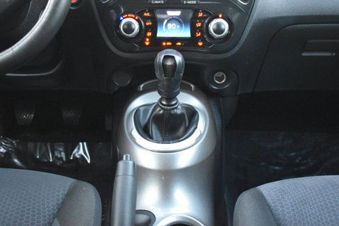 Used 2012 Nissan Juke SV image 28