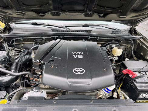 Used 2013 Toyota Tacoma 4x4 Access Cab V6 image 35