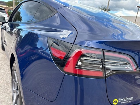 Used 2021 Tesla Model 3 Standard Range Plus image 16