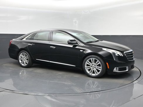 Used 2018 Cadillac XTS Luxury image 1