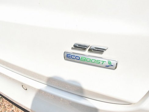 Used 2019 Ford Fusion SE image 5