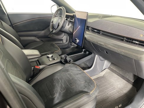 Used 2022 Ford Mustang Mach-E GT image 12