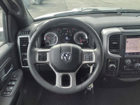 Used 2022 RAM 1500 Classic Warlock w/ Electronics Group image 8