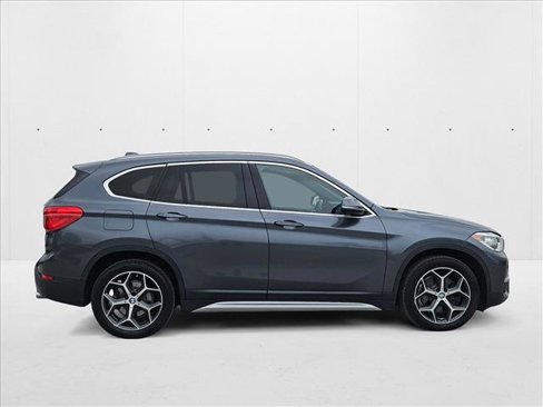 Used 2019 BMW X1 sDrive28i image 4