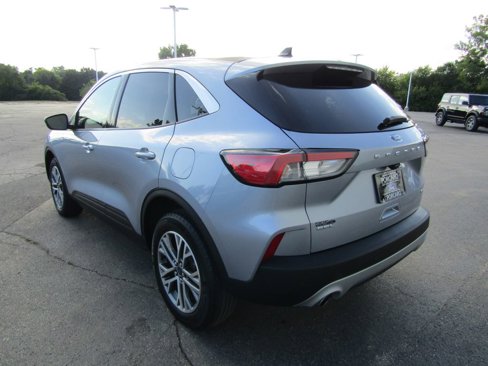 Used 2022 Ford Escape SEL image 4