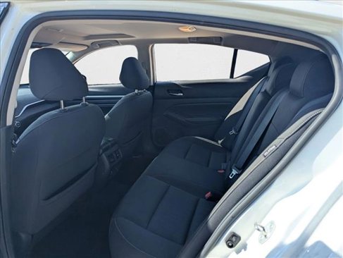 Used 2019 Nissan Altima 2.5 SV image 13