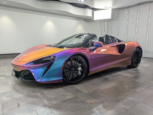 New 2025 McLaren Artura Spider image 1