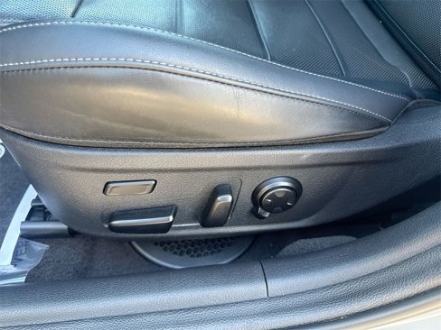 Used 2019 Kia Stinger GT2 image 12