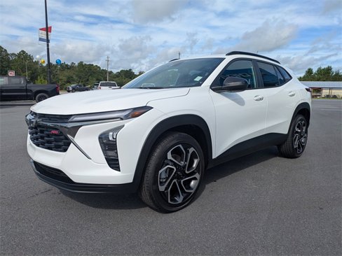 New 2025 Chevrolet Trax RS w/ Driver Confidence Package image 8