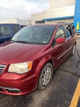 Used 2012 Chrysler Town & Country Touring w/ Entertainment Group #1 image 2