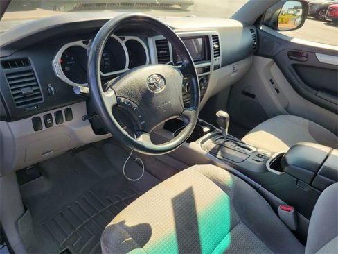 Used 2003 Toyota 4Runner SR5 image 9