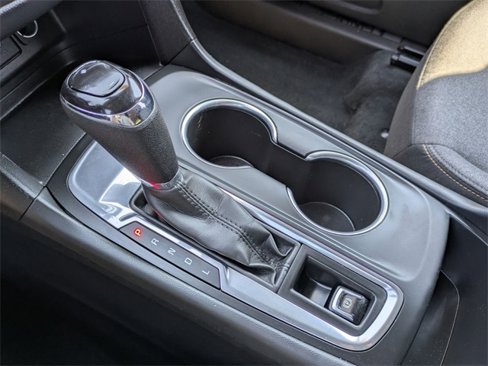 Used 2021 Chevrolet Equinox LT image 22