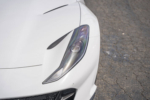 Used 2022 Ferrari 812 GTS image 18