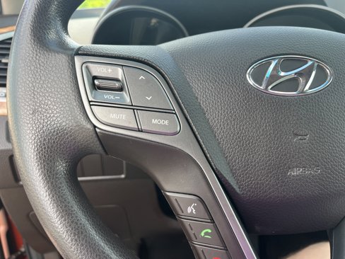 Used 2015 Hyundai Santa Fe Sport image 17