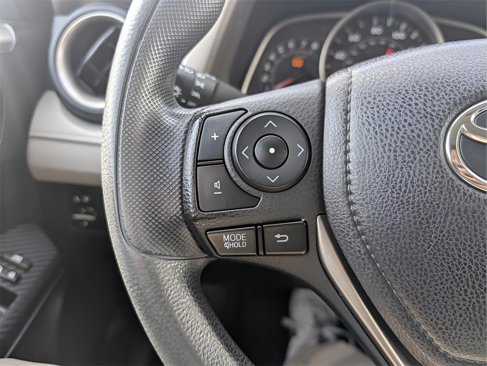 Used 2014 Toyota RAV4 LE image 18