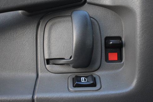 Used 2014 Chevrolet Express 2500 image 12