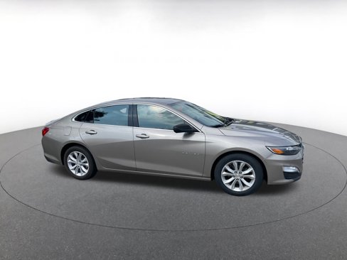 Used 2023 Chevrolet Malibu LT w/ Driver Confidence Package image 2