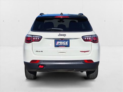 Used 2019 Jeep Compass Trailhawk image 7